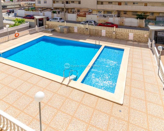 Image No.17-2 Bed Apartment for sale