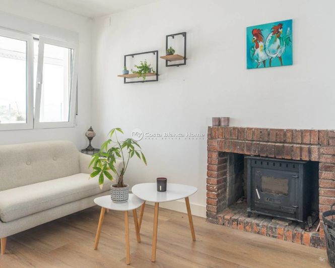 Image No.17-3 Bed Country House for sale