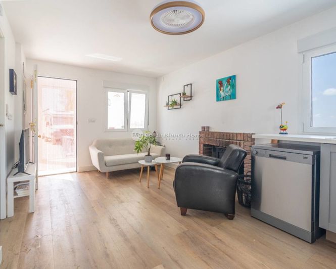 Image No.3-3 Bed Country House for sale