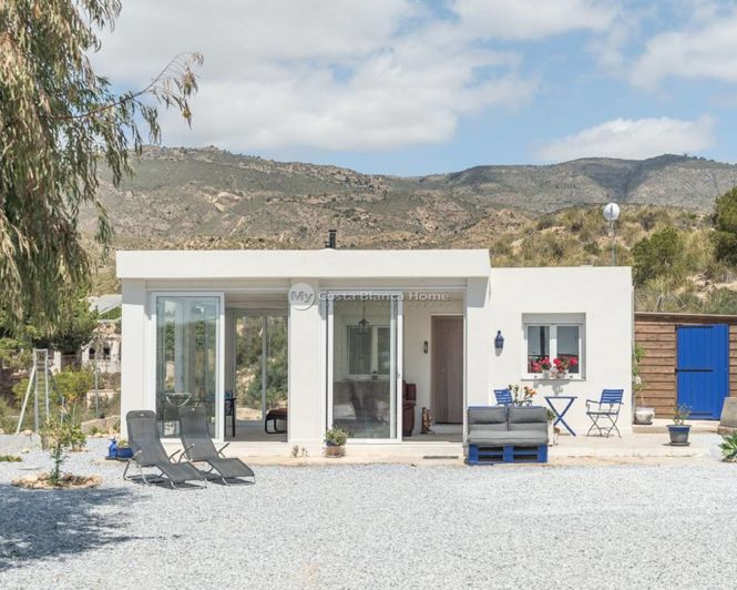 Image No.33-3 Bed Country House for sale