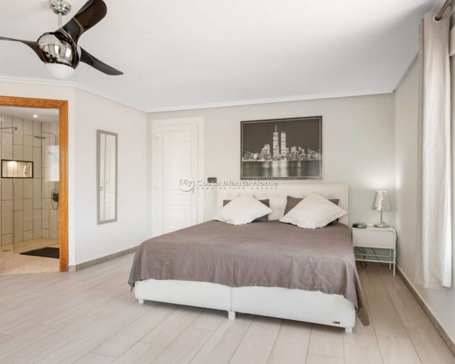 Image No.24-Maison de campagne de 4 chambres à vendre à Catral