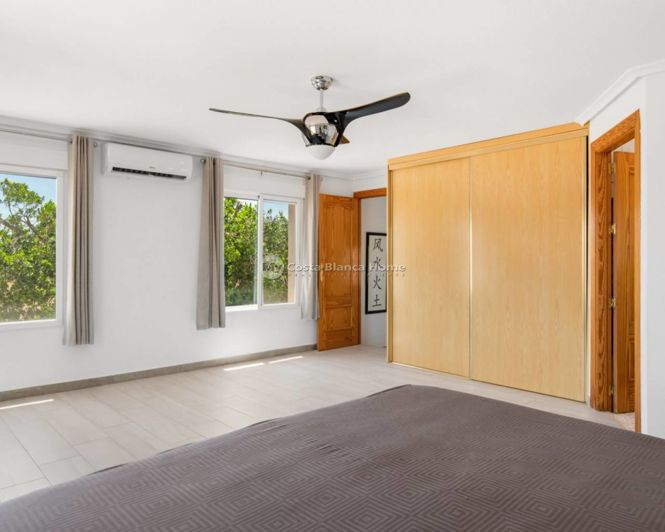 Image No.26-Maison de campagne de 4 chambres à vendre à Catral