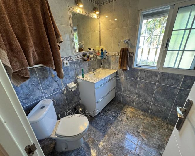 Image No.11-5 Bed Villa for sale