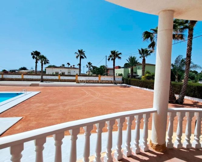 Image No.6-Maison de campagne de 3 chambres à vendre à Catral