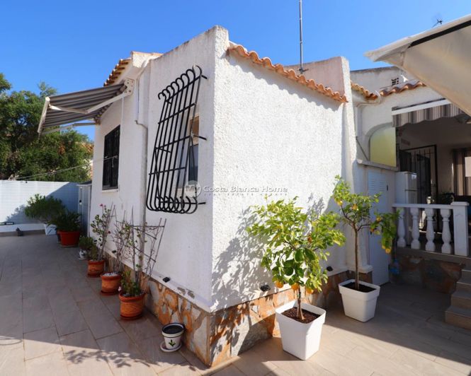 Image No.1-Villa de 3 chambres à vendre à Orihuela Costa