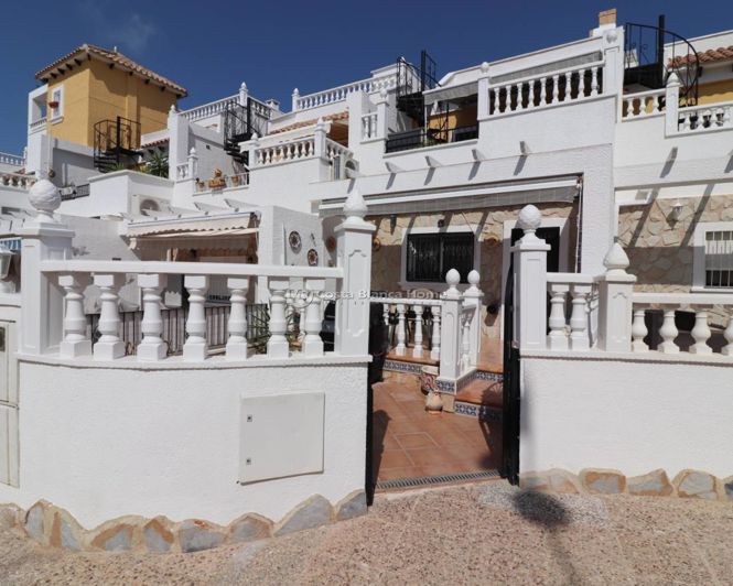 Image No.1-3 Bed Townhouse for sale