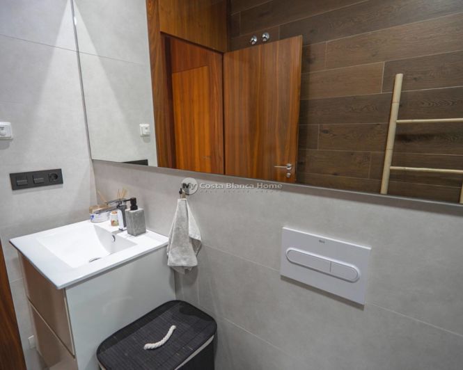 Image No.25-4 Bed Villa for sale