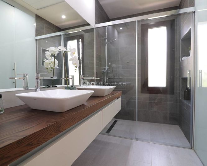 Image No.17-3 Bed Villa for sale