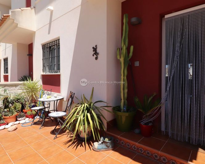 Image No.27-3 Bed Townhouse for sale