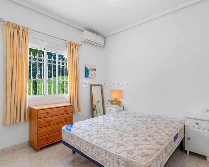 Image No.10-5 Bed Villa for sale