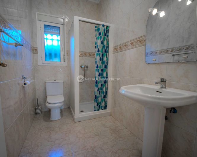 Image No.15-5 Bed Villa for sale