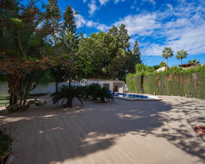 Image No.26-5 Bed Villa for sale