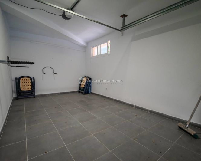 Image No.37-5 Bed Villa for sale