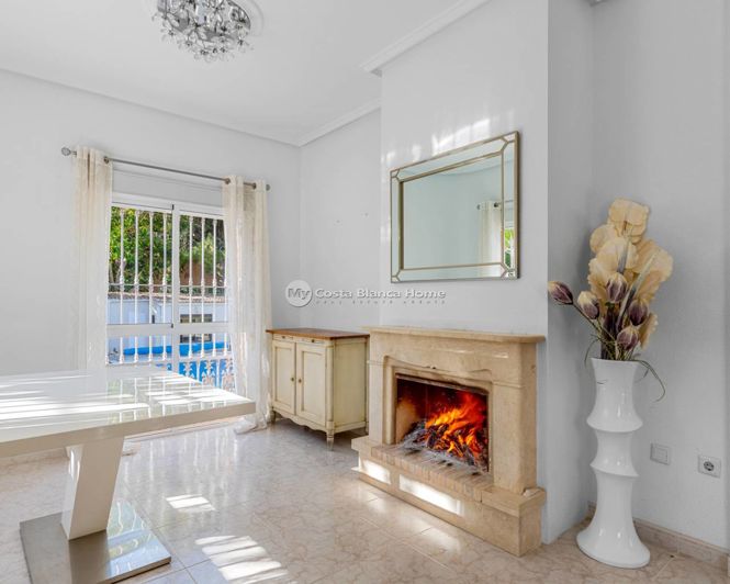 Image No.7-5 Bed Villa for sale