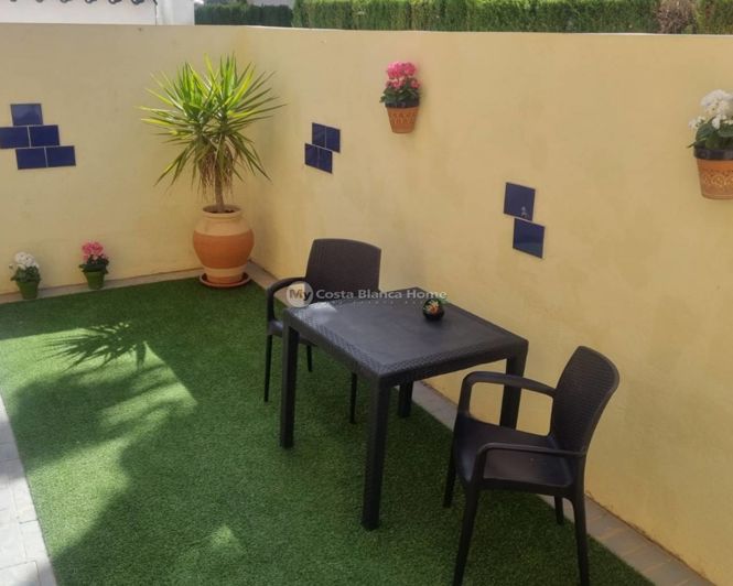 Image No.31-2 Bed Townhouse for sale