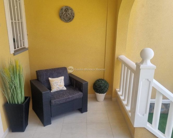 Image No.6-2 Bed Townhouse for sale