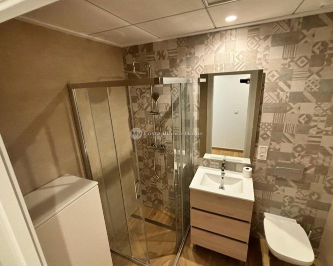 Image No.15-3 Bed Property for sale