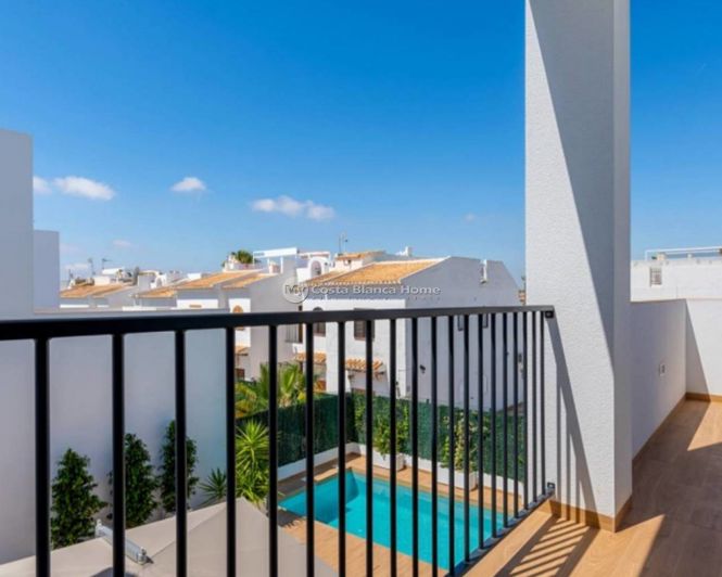 Image No.5-3 Bed Property for sale