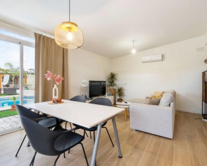 Image No.4-Villa / Détaché de 4 chambres à vendre à Ciudad Quesada