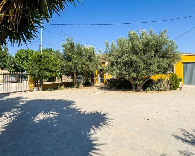 Image No.28-3 Bed Country House for sale