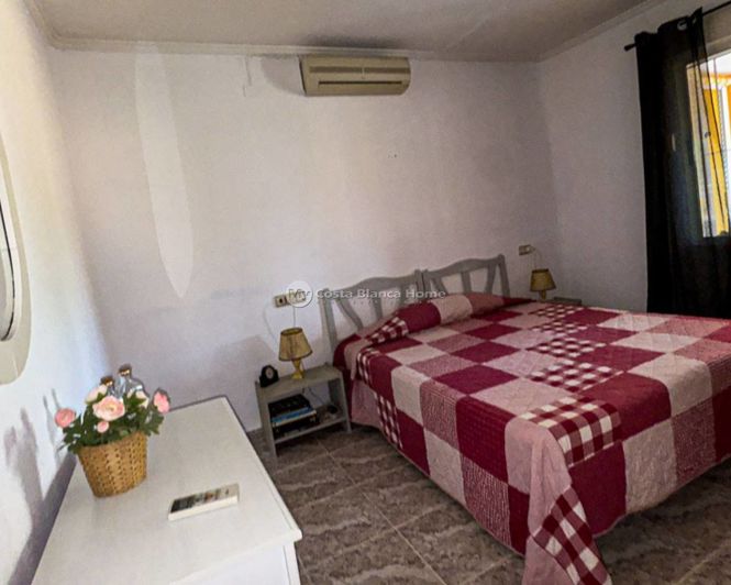 Image No.38-3 Bed Country House for sale