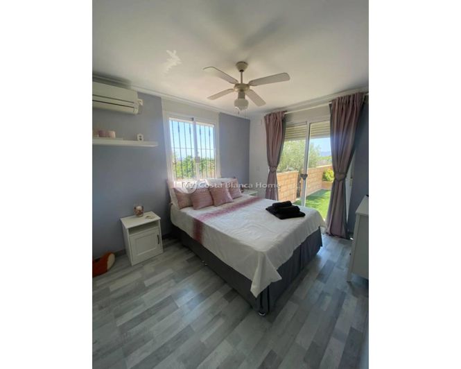 Image No.10-Maison de campagne de 5 chambres à vendre à Albatera