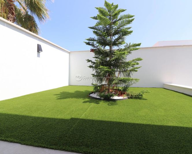 Image No.37-3 Bed Villa for sale