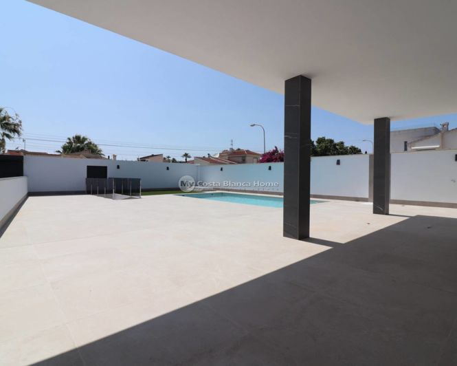 Image No.42-3 Bed Villa for sale