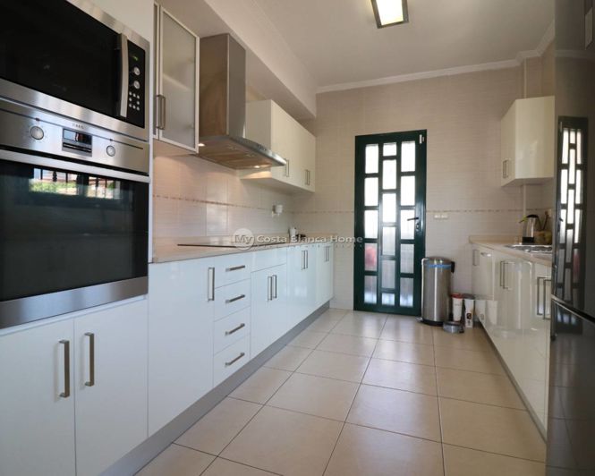 Image No.7-4 Bed Villa for sale