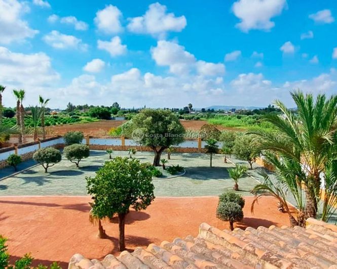 Image No.2-3 Bed Country House for sale