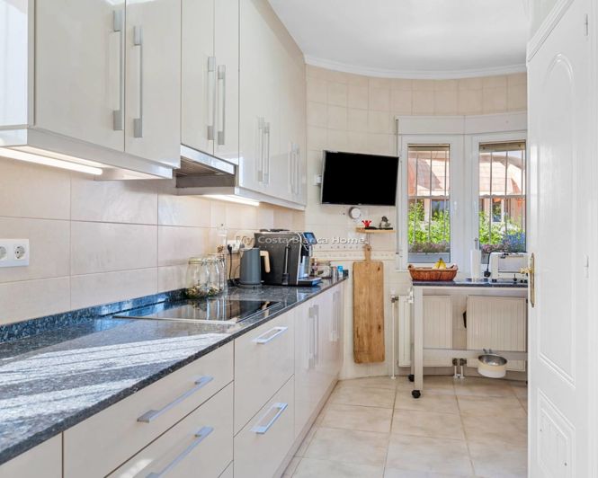 Image No.16-5 Bed Villa for sale