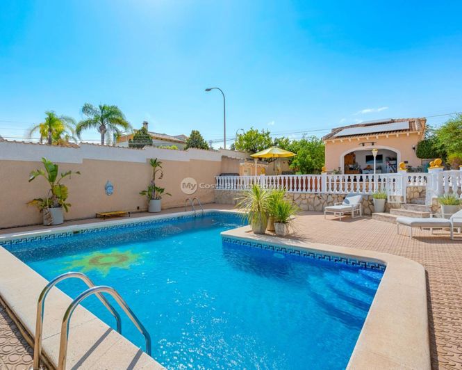 Image No.39-5 Bed Villa for sale