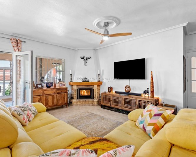 Image No.6-5 Bed Villa for sale