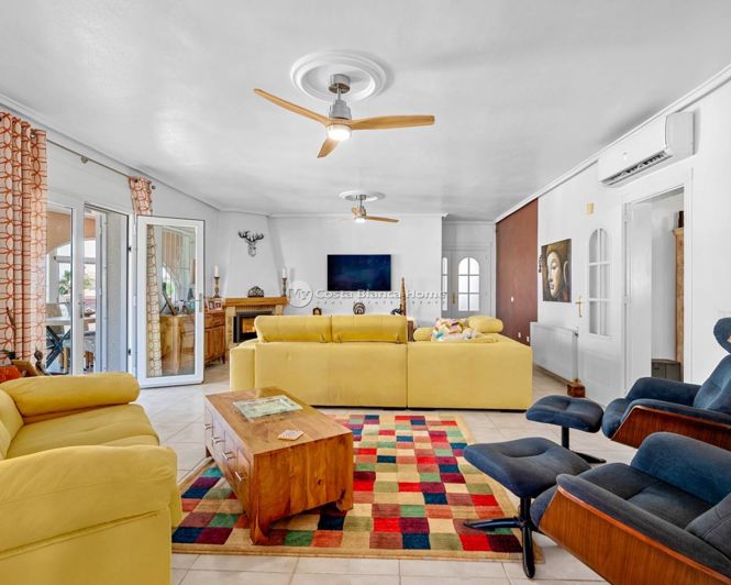 Image No.8-5 Bed Villa for sale