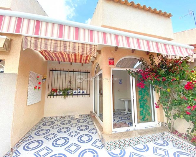 Image No.1-3 Bed Townhouse for sale