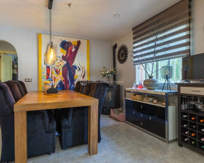 Image No.18-5 Bed Villa for sale