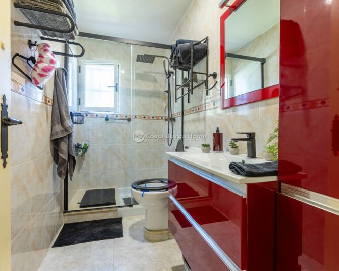 Image No.29-5 Bed Villa for sale