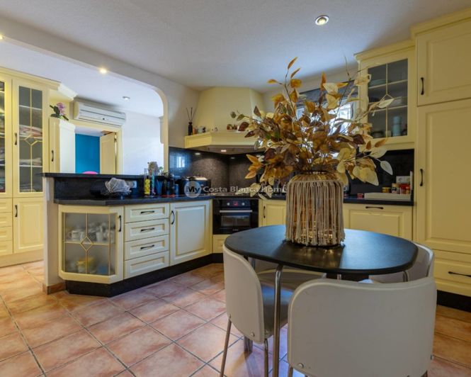 Image No.39-5 Bed Villa for sale