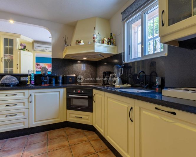 Image No.40-5 Bed Villa for sale