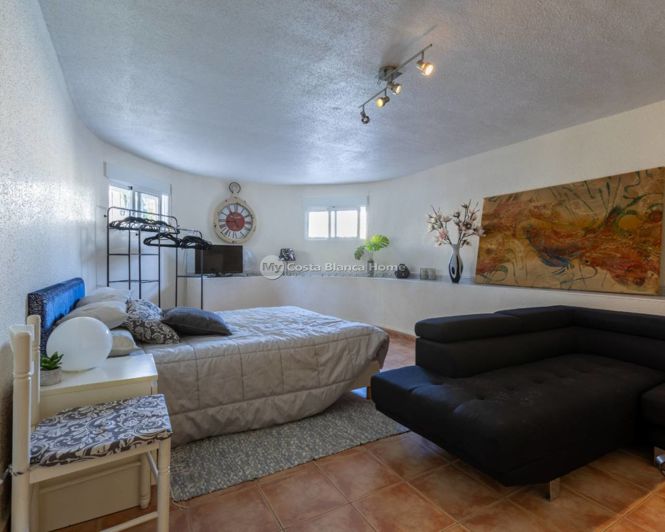 Image No.43-5 Bed Villa for sale