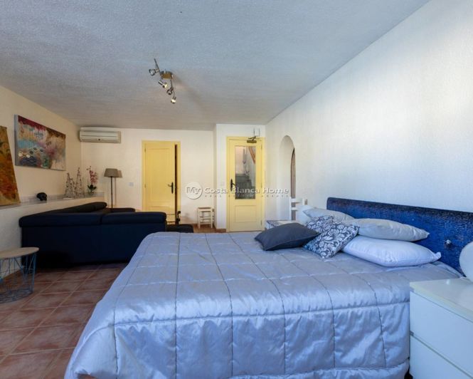 Image No.44-5 Bed Villa for sale