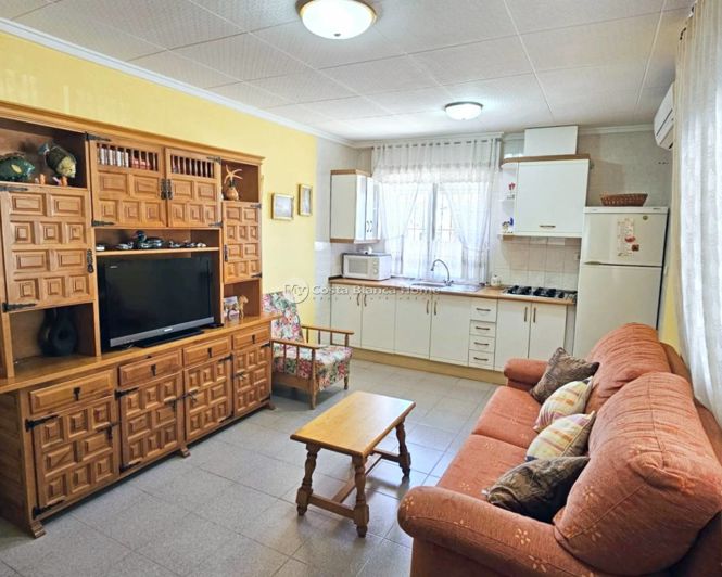 Image No.11-3 Bed Townhouse for sale