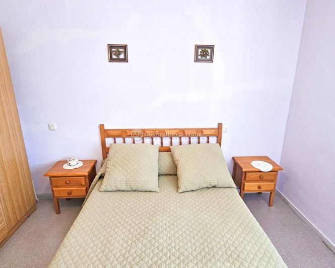 Image No.26-3 Bed Townhouse for sale