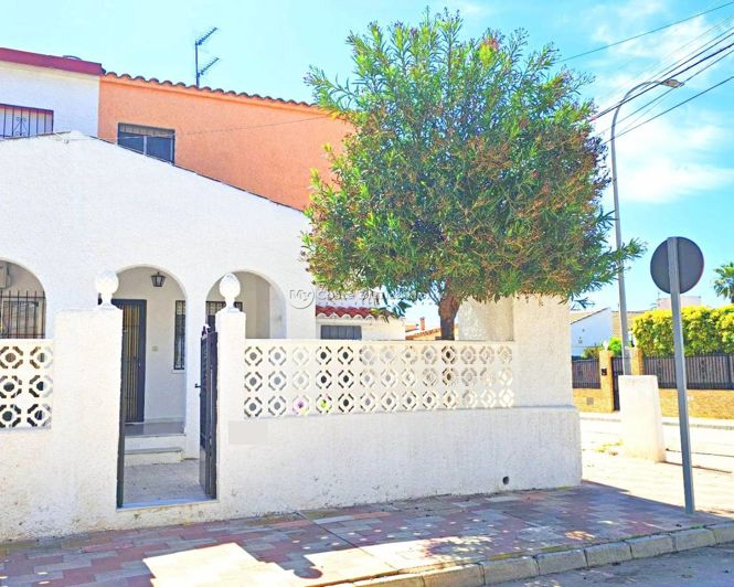 Image No.5-3 Bed Townhouse for sale