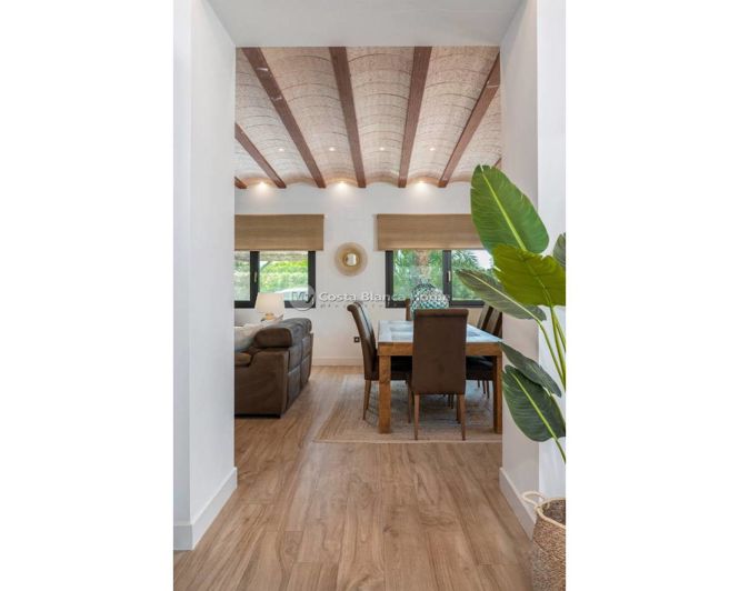 Image No.13-5 Bed Villa for sale