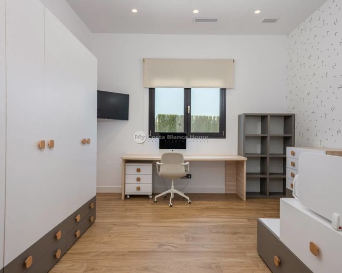 Image No.43-5 Bed Villa for sale