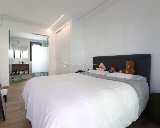 Image No.12-Appartement de 2 chambres à vendre à Orihuela Costa