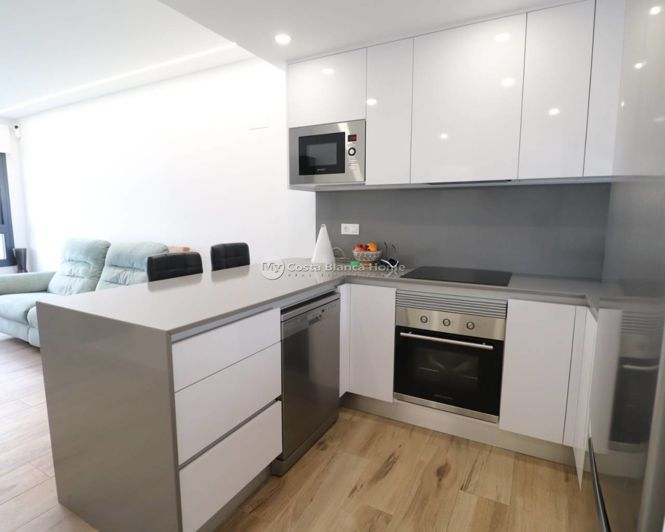 Image No.8-Appartement de 2 chambres à vendre à Orihuela Costa