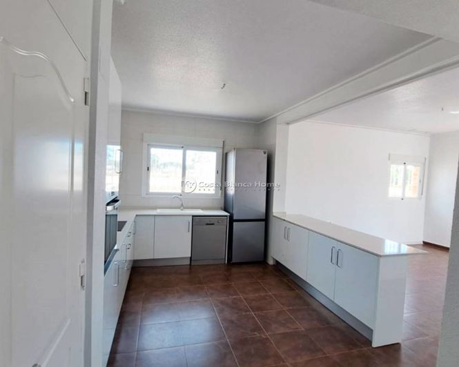 Image No.6-3 Bed Country House for sale