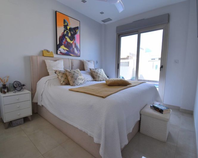 Image No.8-3 Bed Villa for sale